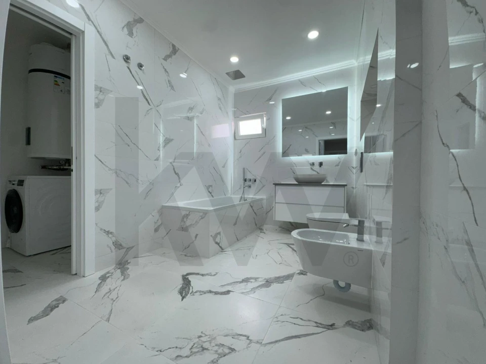 Apartamento T3 para Venda em Ramada e Caneças Foto 15