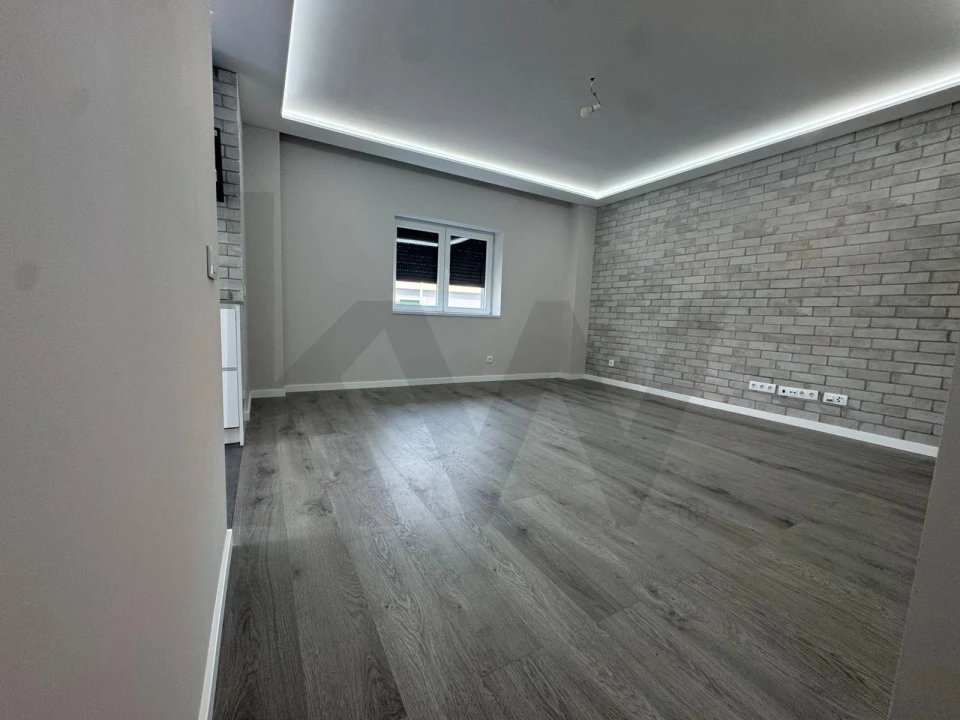 Apartamento T3 para Venda em Ramada e Caneças Foto 5