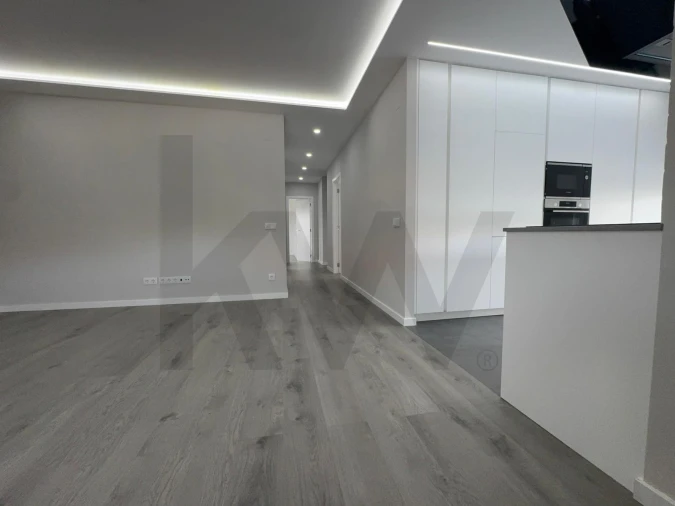 Apartamento T3 para Venda em Ramada e Caneças Foto 3