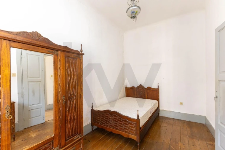 Moradia T4 para Venda em Campanhã Foto 10