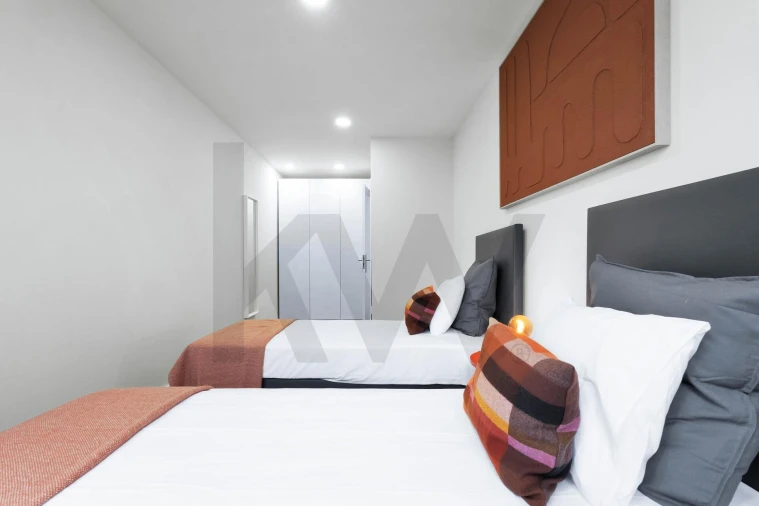 Escritório para Venda em Cedofeita, Santo Ildefonso, Sé, Miragaia, São Nicolau e Vitória Foto 2