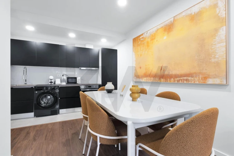 Escritório para Venda em Cedofeita, Santo Ildefonso, Sé, Miragaia, São Nicolau e Vitória Foto 14