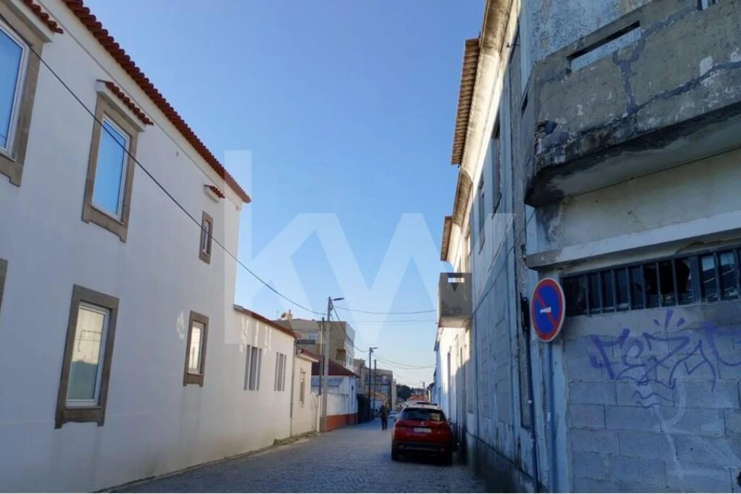 Terreno para Venda em Gulpilhares e Valadares Foto 1