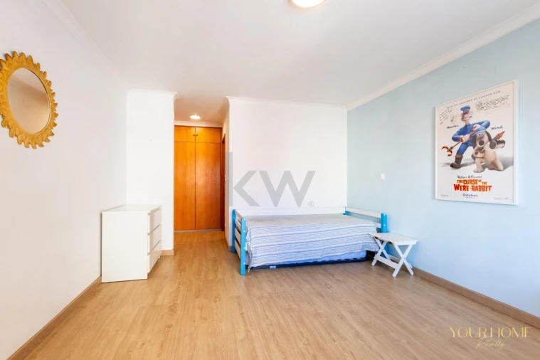 Apartamento T3 para Venda em Caparica e Trafaria Foto 13