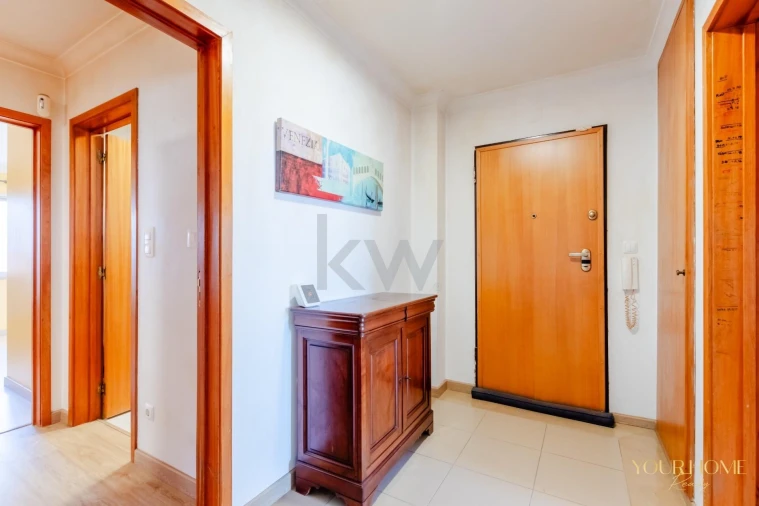 Apartamento T3 para Venda em Caparica e Trafaria Foto 5