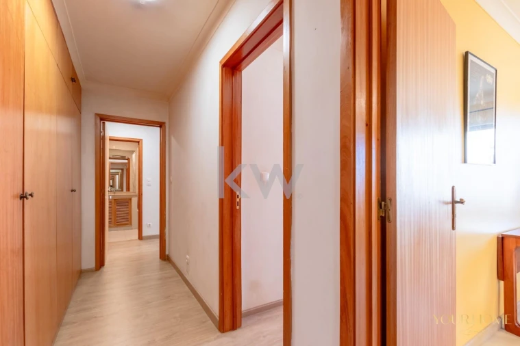 Apartamento T3 para Venda em Caparica e Trafaria Foto 11