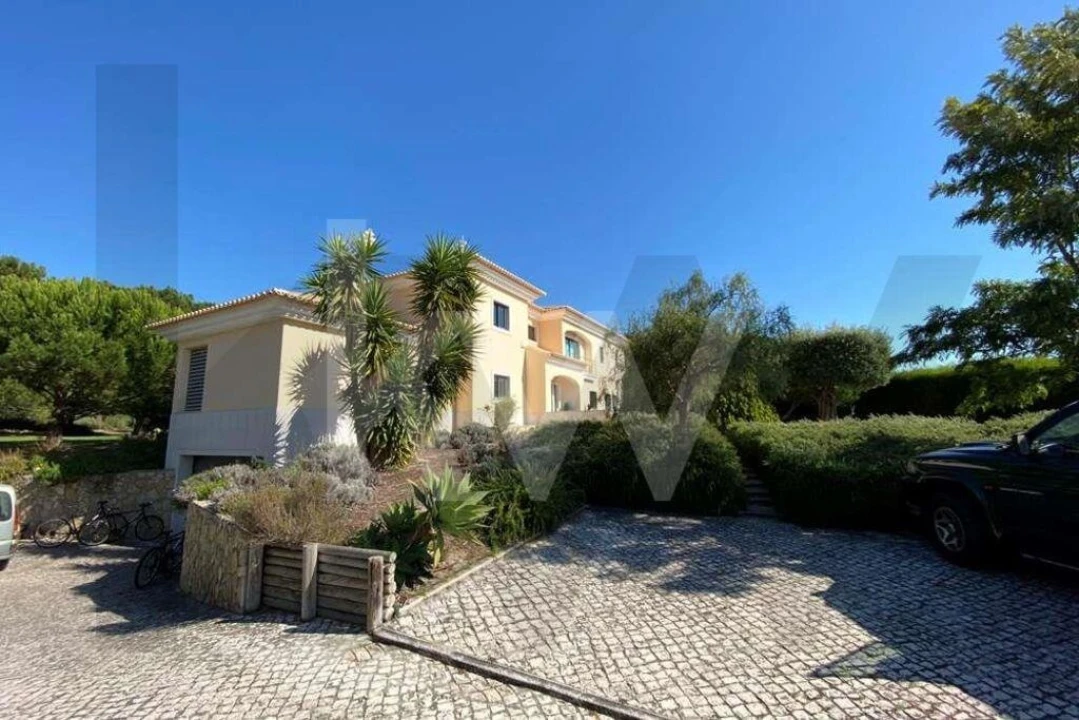 Moradia T5 para Venda em Carvalhal Foto 1