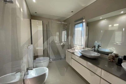 Moradia T5 para Venda em Carvalhal