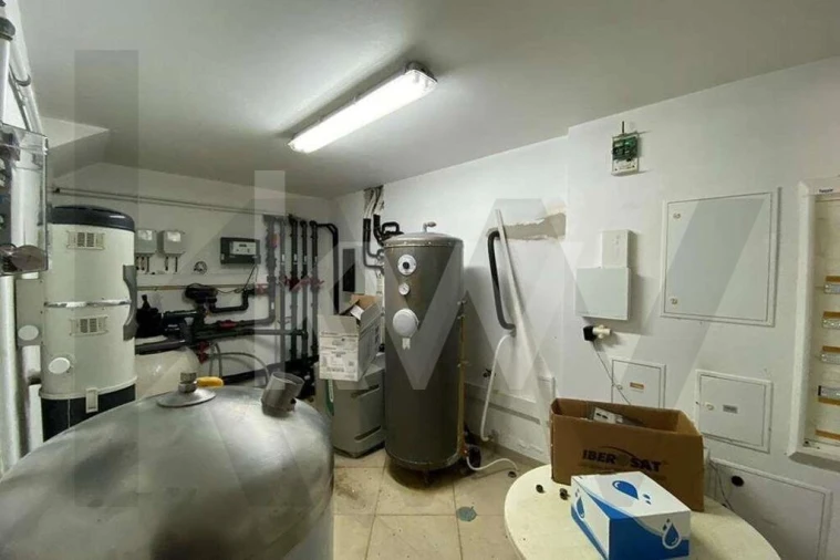 Moradia T5 para Venda em Carvalhal Foto 36