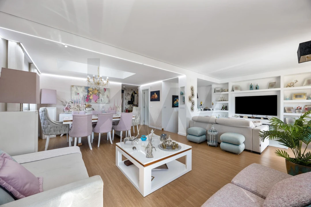 Moradia T3 para Venda em Sesimbra (Santiago) Foto 9