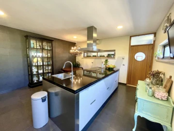 Moradia T5 para Venda em Quinta do Conde