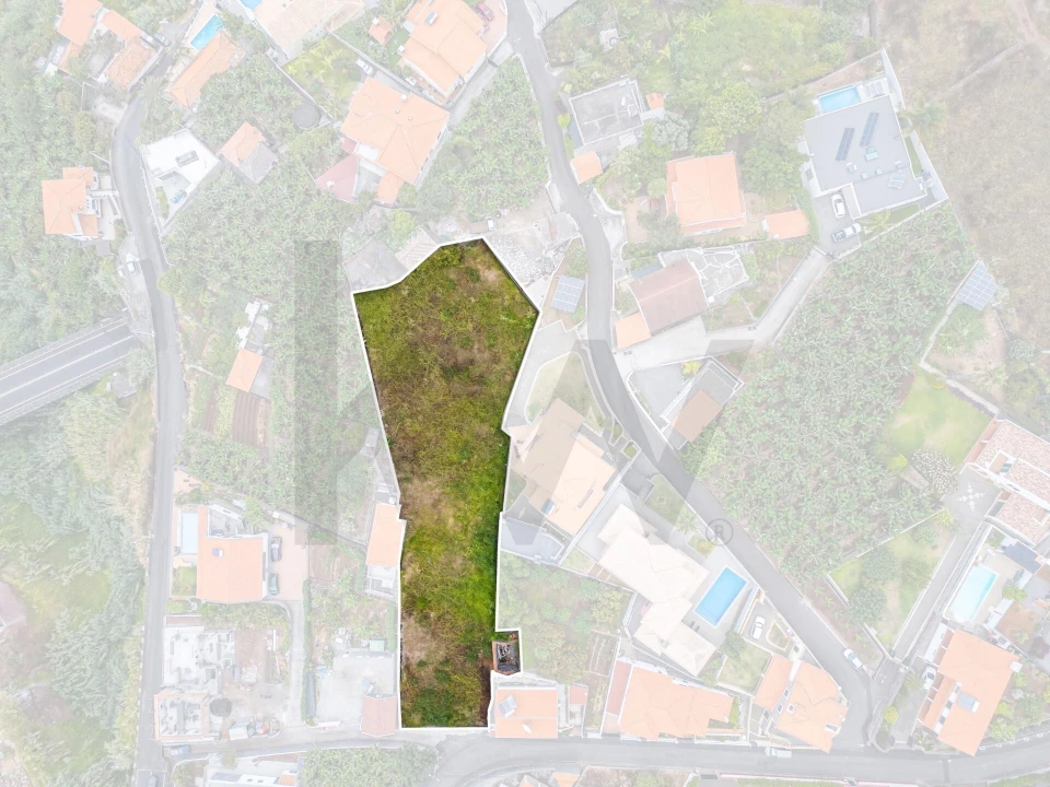 Terreno para Venda em Arco da Calheta Foto 7