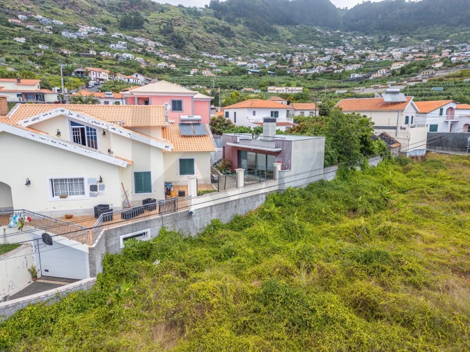 Terreno para Venda em Arco da Calheta Foto 30