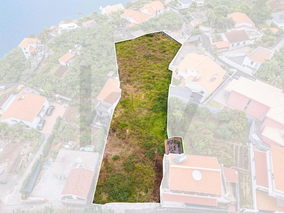 Terreno para Venda em Arco da Calheta Foto 17