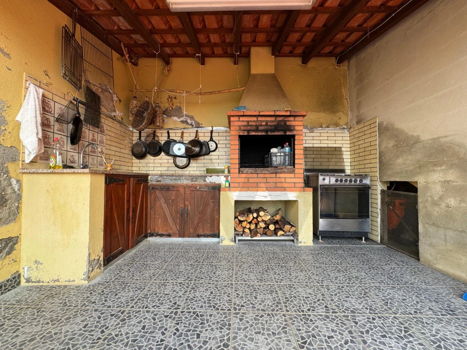 Moradia T3 para Venda em Camara de Lobos Foto 21