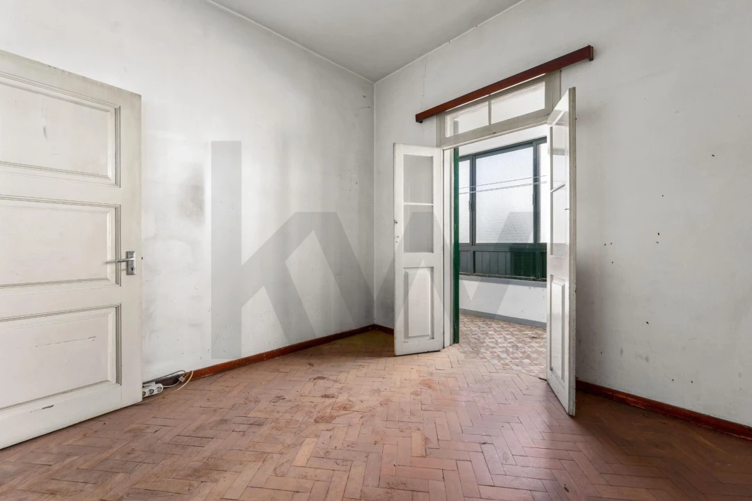 Prédio para Venda em Funchal (Santa Luzia) Foto 14