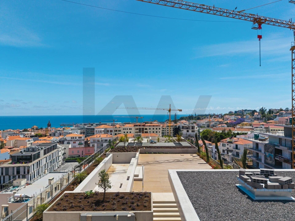 Apartamento T2 para Venda em Funchal (Santa Luzia) Foto 4