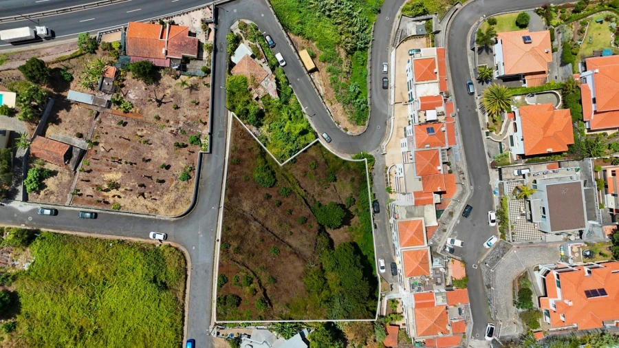 Terreno para Venda em Funchal (Santa Maria Maior) Foto 6