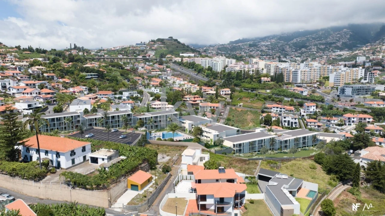 Apartamento T1 para Venda em São Martinho Foto 17