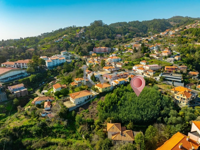 Terreno para Venda em Camacha Foto 2