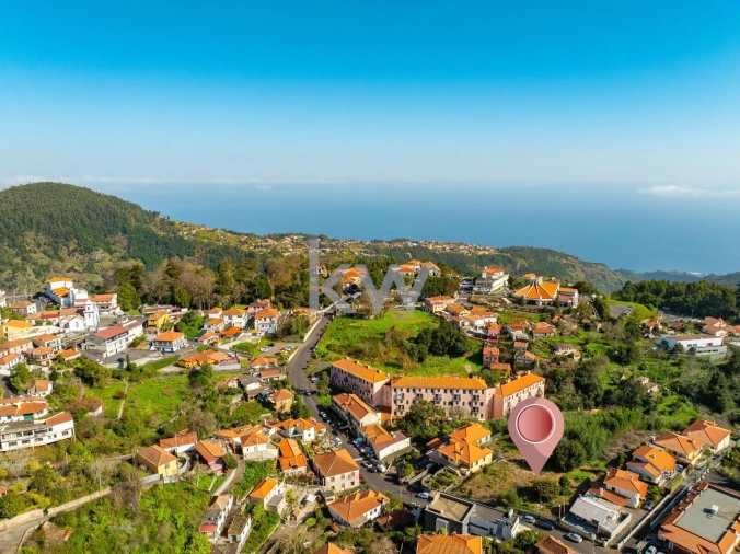 Terreno para Venda em Camacha Foto 5