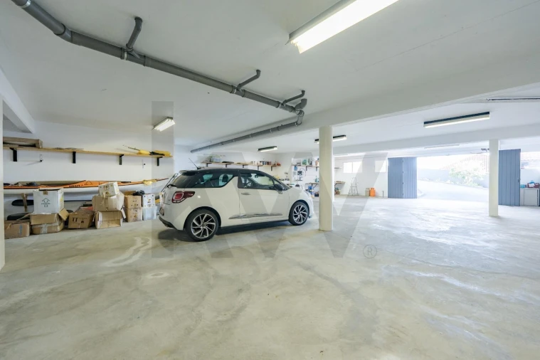 Moradia T3 para Venda em Porto Moniz Foto 41