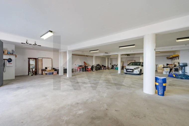 Moradia T3 para Venda em Porto Moniz Foto 40