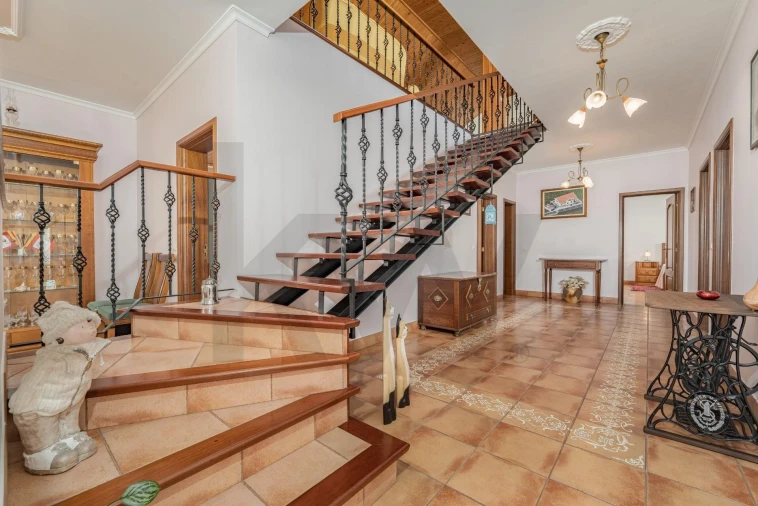 Moradia T3 para Venda em Porto Moniz Foto 16