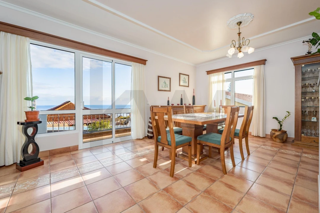 Moradia T3 para Venda em Porto Moniz Foto 5