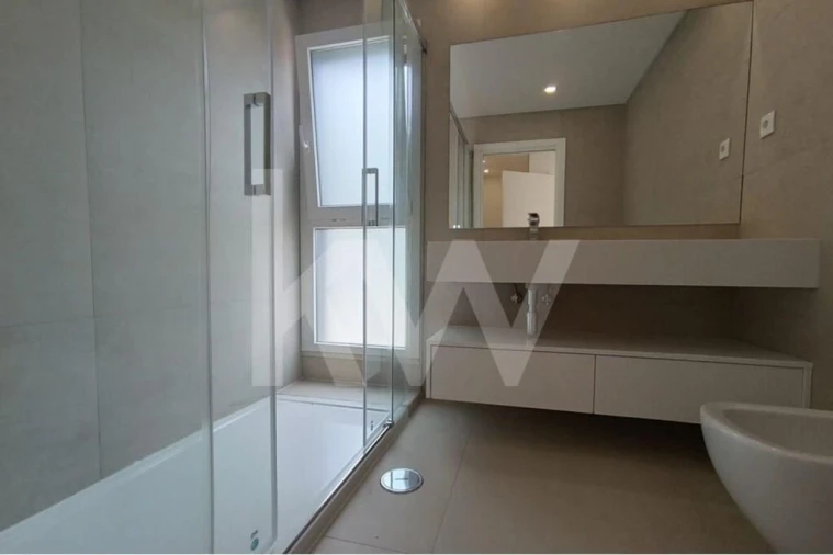 Moradia T3 para Venda em Caparica e Trafaria Foto 18