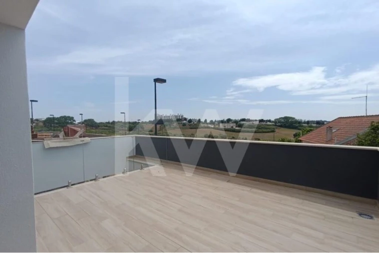 Moradia T3 para Venda em Caparica e Trafaria Foto 4