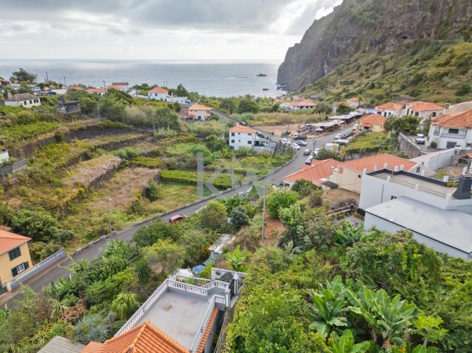 Terreno para Venda em Ponta Delgada Foto 2