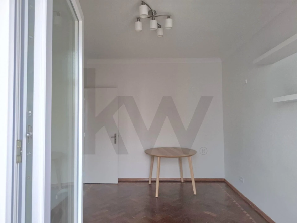 Apartamento T3 para Arrendamento em Costa da Caparica Foto 16