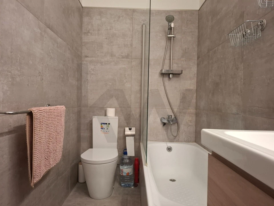 Apartamento T3 para Arrendamento em Costa da Caparica Foto 14