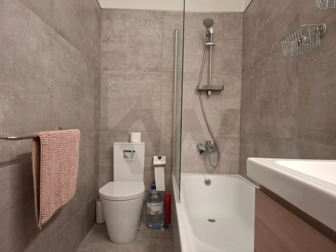 Apartamento T3 para Arrendamento em Costa da Caparica Foto 14