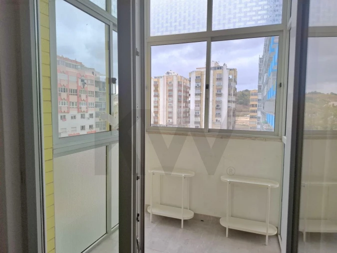 Apartamento T3 para Arrendamento em Costa da Caparica Foto 18