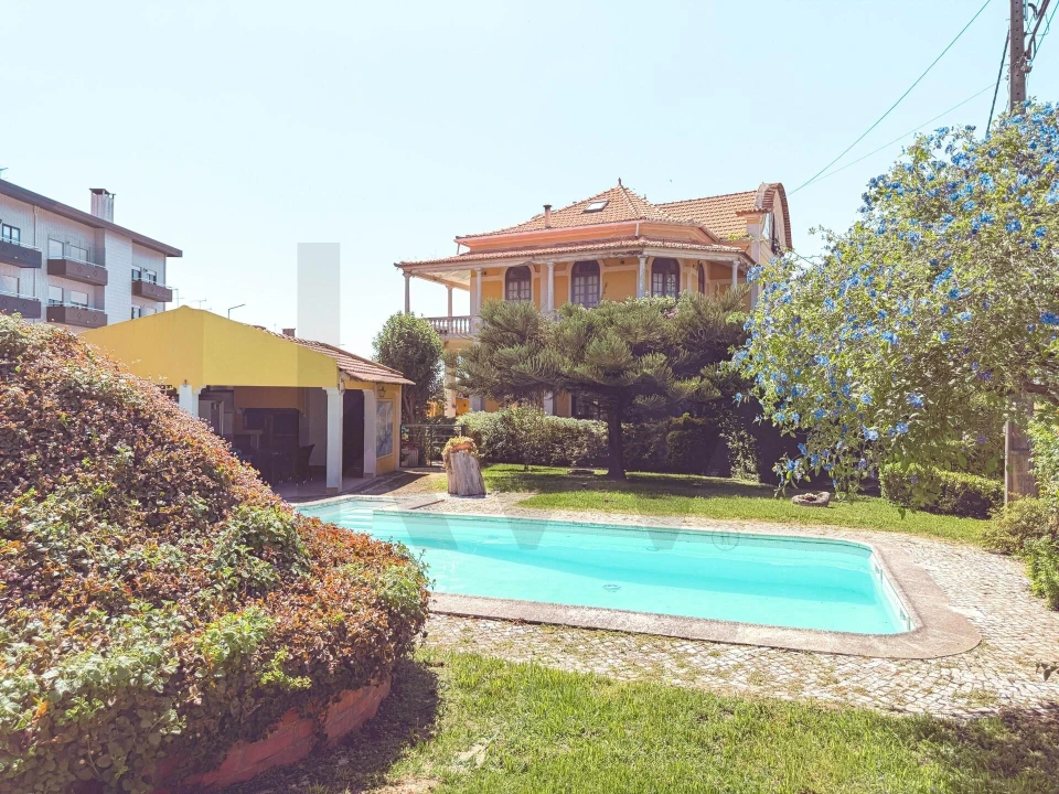 Moradia T9 para Venda em Esgueira Foto 92