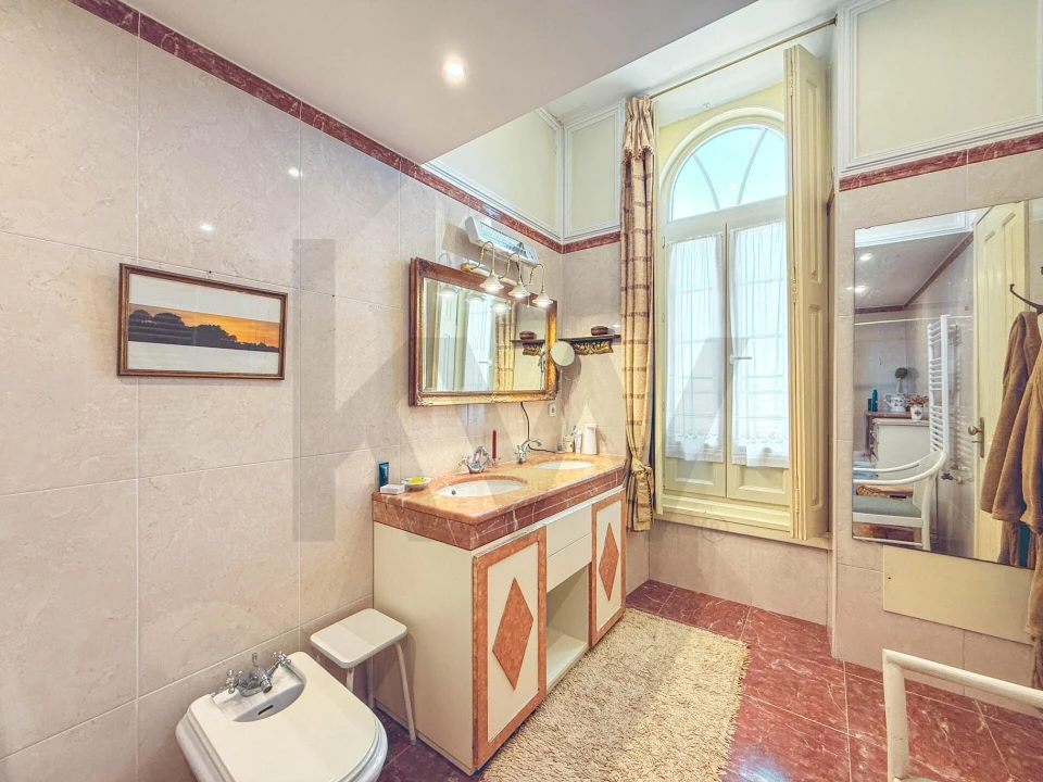 Moradia T9 para Venda em Esgueira Foto 49