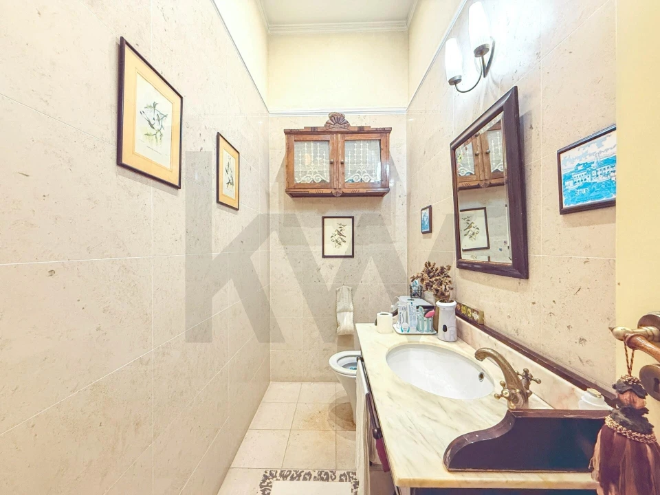 Moradia T9 para Venda em Esgueira Foto 17