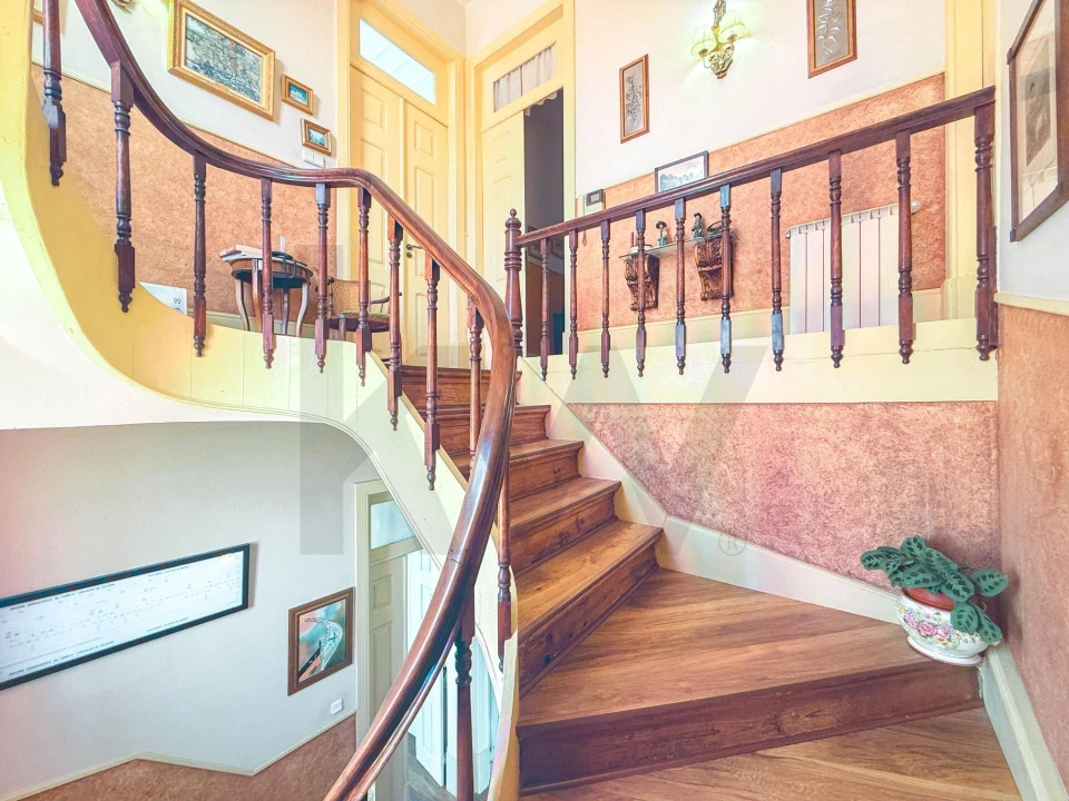 Moradia T9 para Venda em Esgueira Foto 37