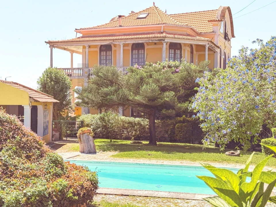 Moradia T9 para Venda em Esgueira Foto 3