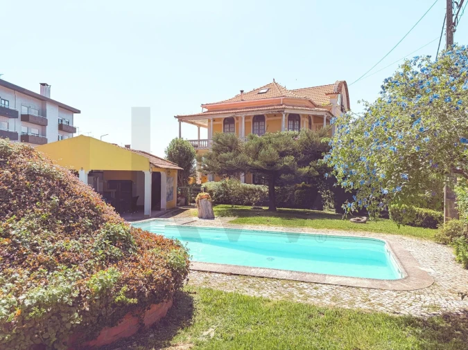 Moradia T9 para Venda em Esgueira Foto 92