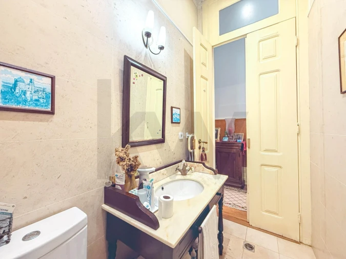 Moradia T9 para Venda em Esgueira Foto 18