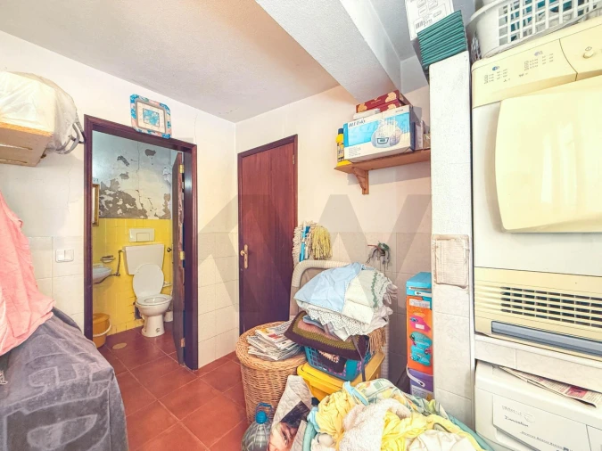 Moradia T9 para Venda em Esgueira Foto 102