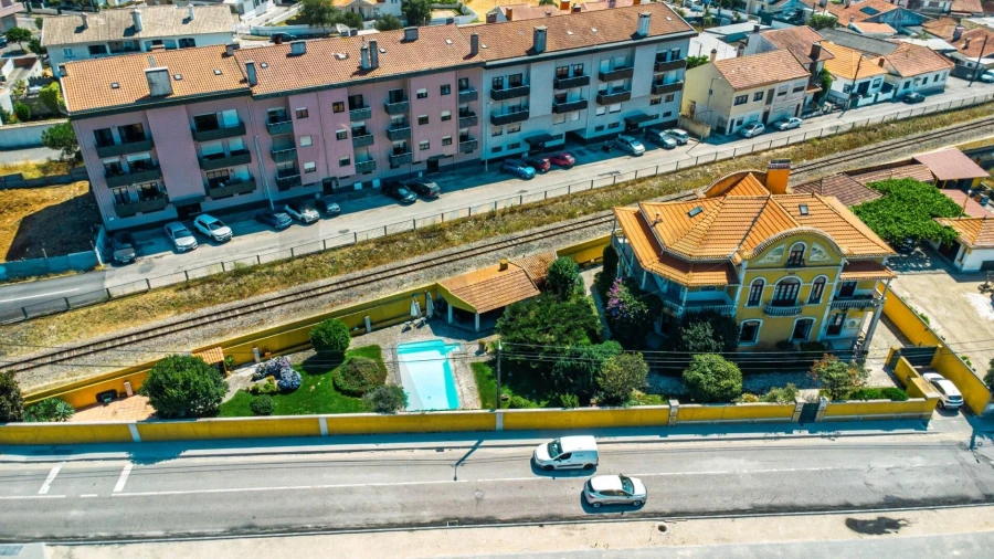 Moradia T9 para Venda em Esgueira Foto 103