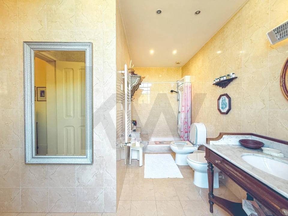 Moradia T9 para Venda em Esgueira Foto 33