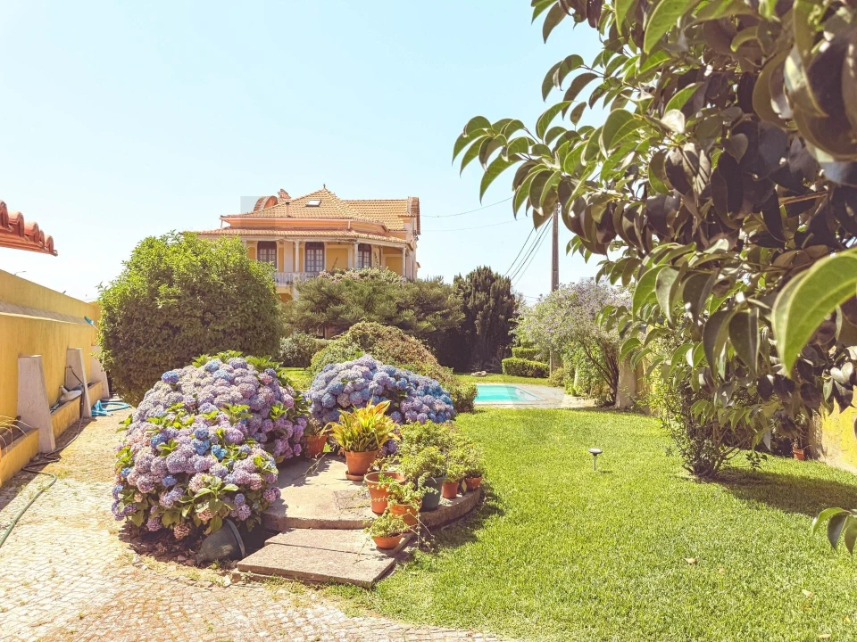 Moradia T9 para Venda em Esgueira Foto 94