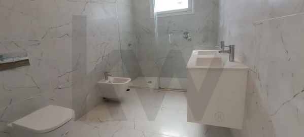 Moradia T4 para Venda em Azeitão (São Lourenço e São Simão)