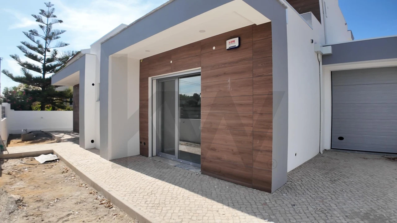 Moradia T4 para Venda em Azeitão (São Lourenço e São Simão) Foto 47