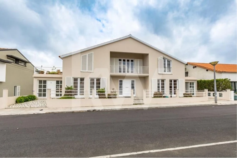 Moradia T8 para Venda em Rosto do Cão (Livramento) Foto 6